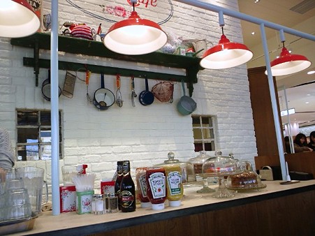 カウンターの様子@Cath's Cafe