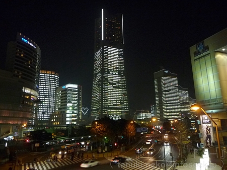 111222-みなとみらい(桜木町駅前) (6)