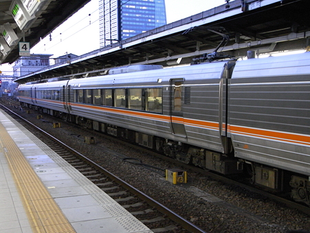 名古屋駅3