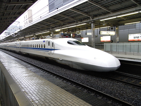 N700系(新横浜駅)1