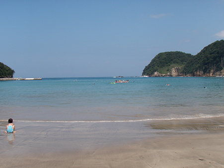 岩地海水浴場