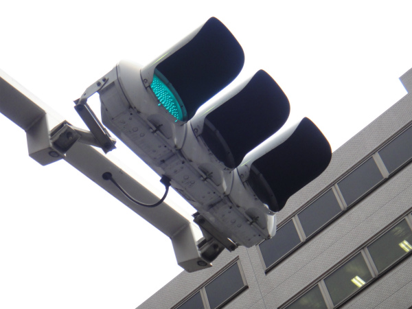 同じくダイオードタイプだがよく見る信号機